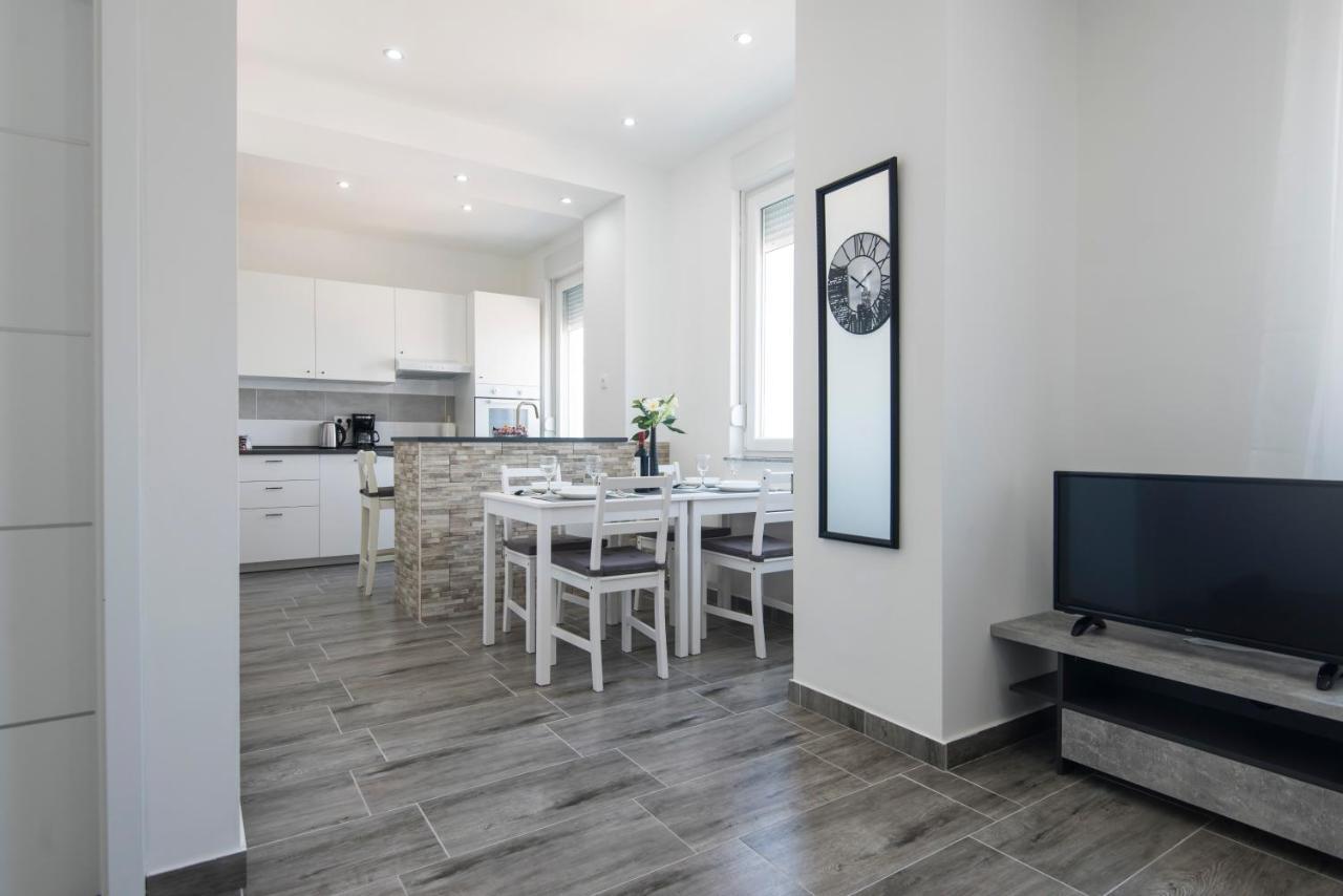 Pleasure Sea View Apartment Zadar Ngoại thất bức ảnh